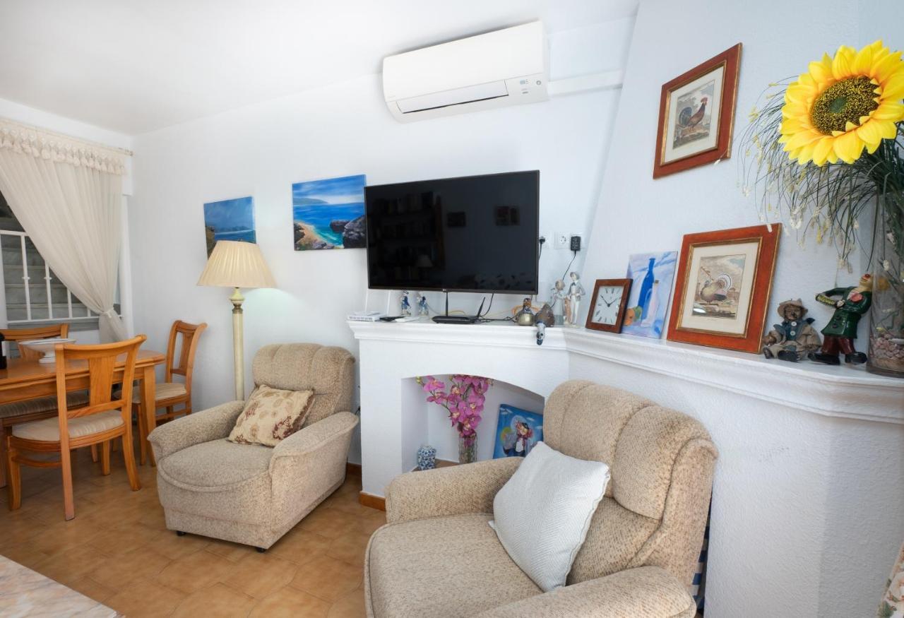 Pinos 2 Apartman Nerja Kültér fotó